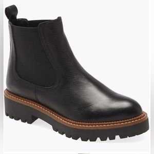Caslon® Miller Water Resistant Lug Chelsea Boot (Women)
7M, BLACK